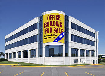 COMMERCIAL BUILDING FOR SALE